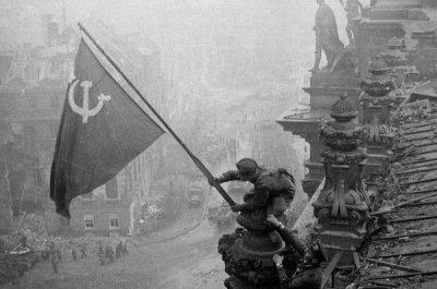 GEORGIAN WHO RAISED THE SOVIET FLAG OVER THE REICHSTAG